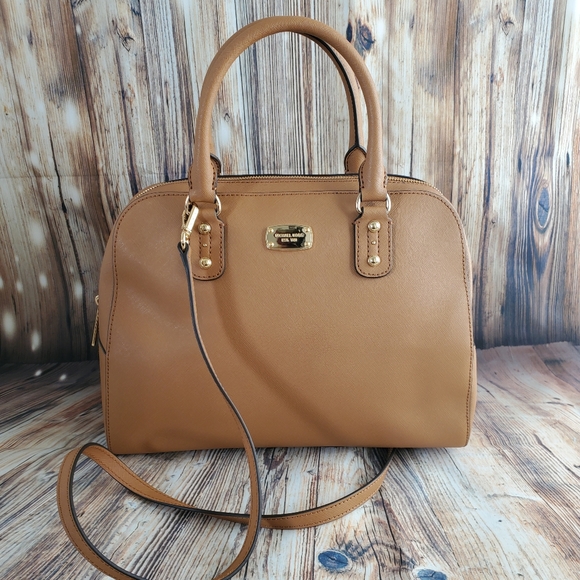Michael Kors Sandrine Satchel - Picture 2 of 14